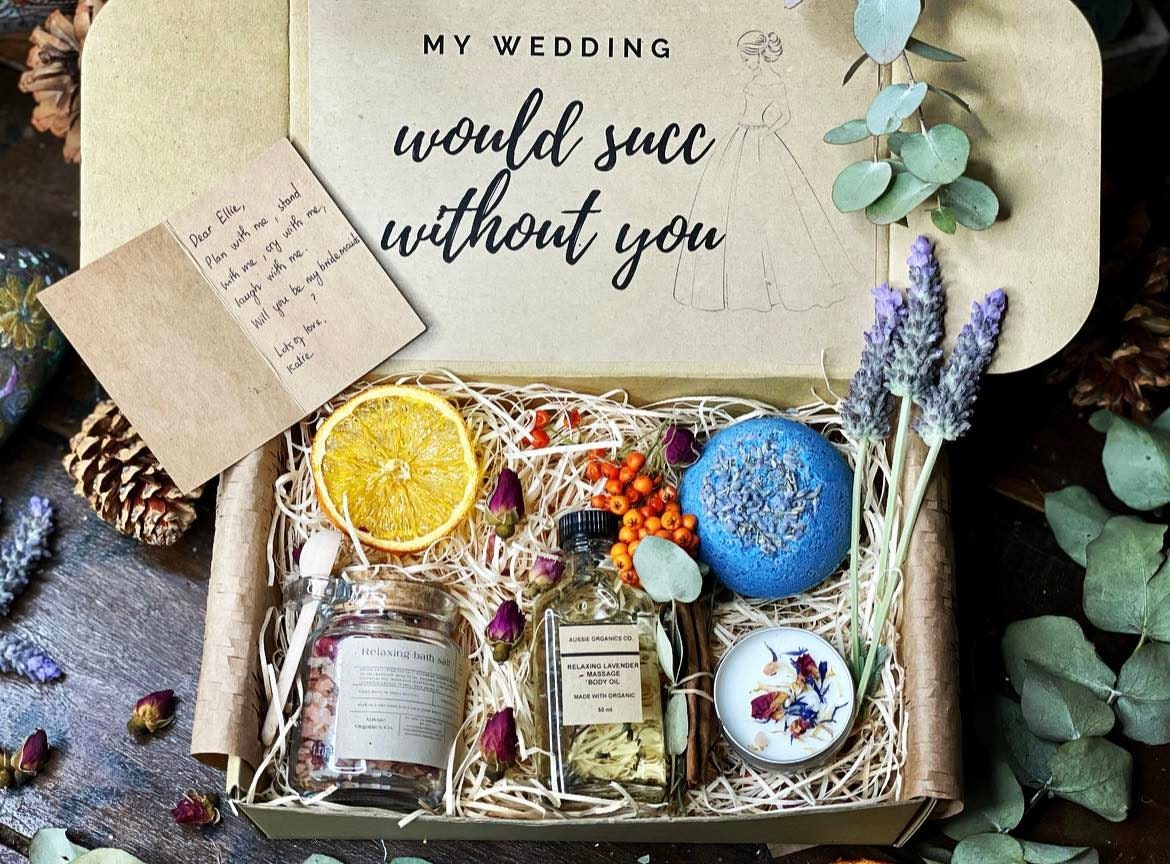 PERSONALIZED BRIDESMAID PROPOSAL GIFT BOX