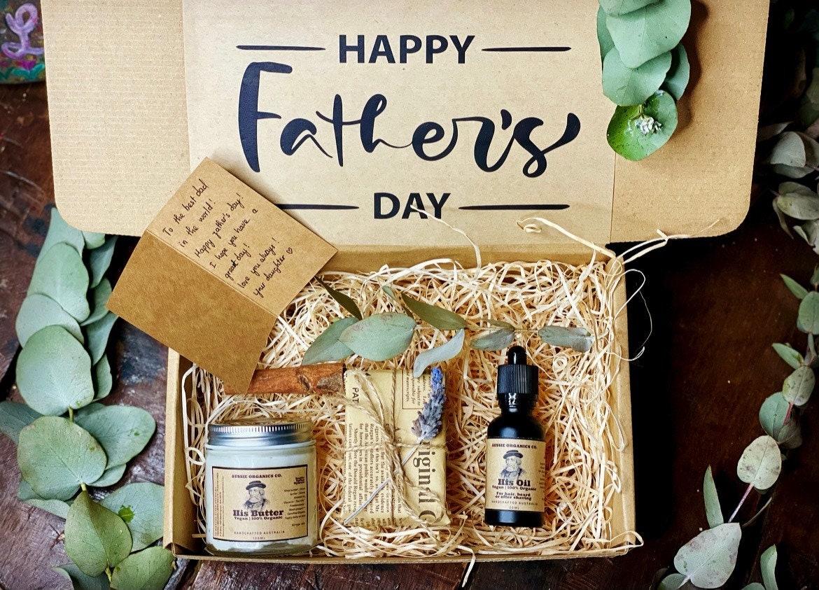 PERSONALISED FATHER'S DAY SELF CARE GIFT BOX